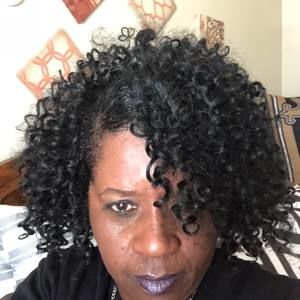 Meet your Posher, Donna